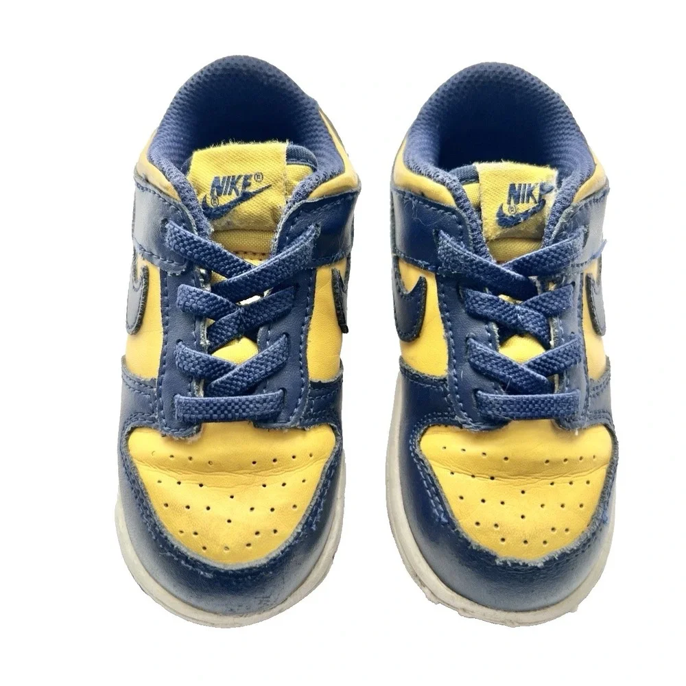 Nike Swoosh Sneakers 8C Age 3-4 Shoe Athletic Footwear Baby Clothing Accessory